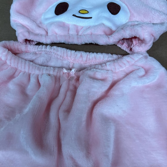 Pink Fuzzy Bunny Sleepwear Set Size Medium - Picture 2 of 4